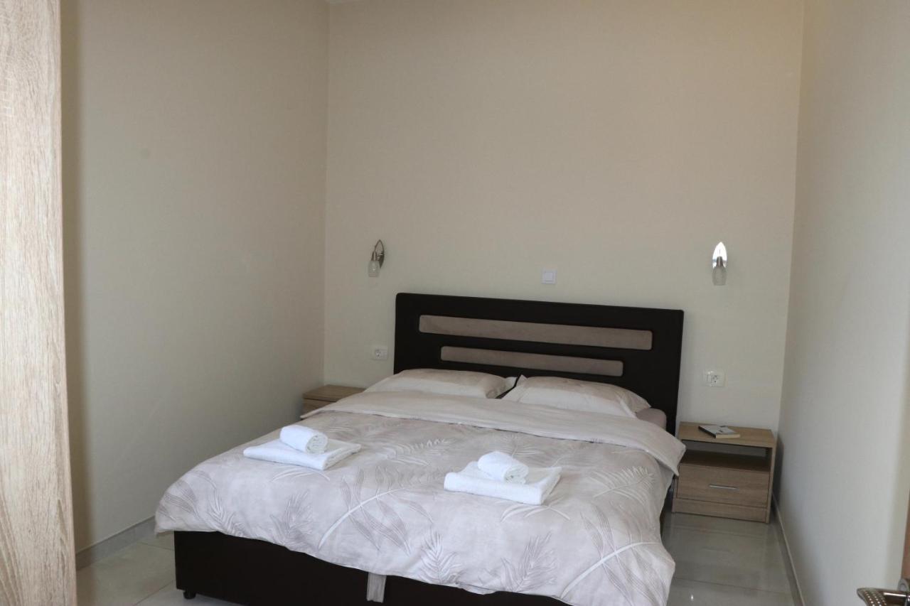 Apartments Seaview Estate Radovic 科托尔 外观 照片
